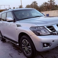 اخوان نيسان باترول سيف العرب موديل 2013 خليجي 8 سلندر 5600 المحرك الصغ...