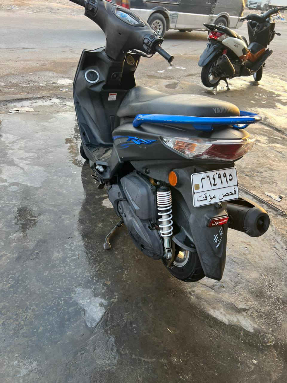 السلام عليكم جي تي آر  سعره ب٣٠٠ ألف 
توصل ع رقم  ‏‪***********‬‏
مكاني بغداد شعله 
ابيع كوم حديد
