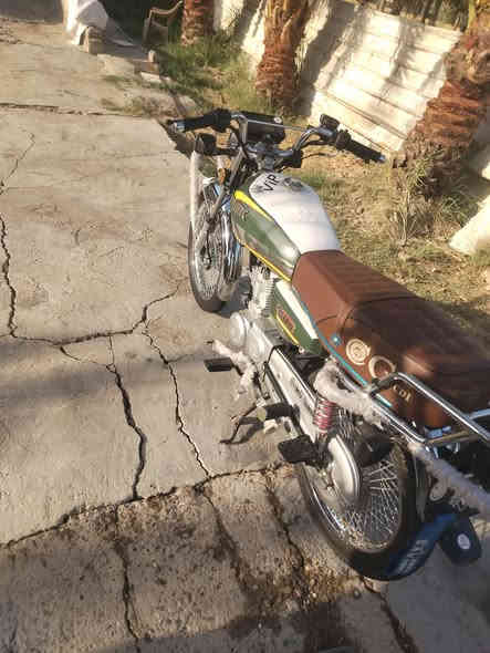 السلام عليكم دراجة تايكر للبيع موديل 24 دراجة كاملة شلعة ومعدل اوراق كاملة اصولي تترقم مكان بغداد الدورة سعر 750 رقمي ***********
