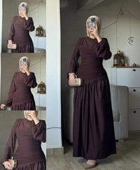 ملابس • متوفر توصيل • تصوير حقيقي