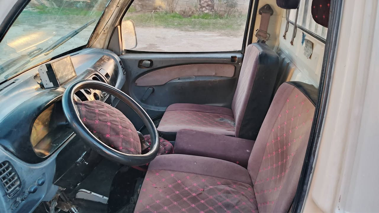 السلام عليكم هيفاء 2007 جير ومحرك وصدر ونظافه فول كهربائيات شغاله كلها على الوضع الشركه العنوان سامراء العباسيه السعر المطلوب 23 ورقه وياها مجال بسيط***********
