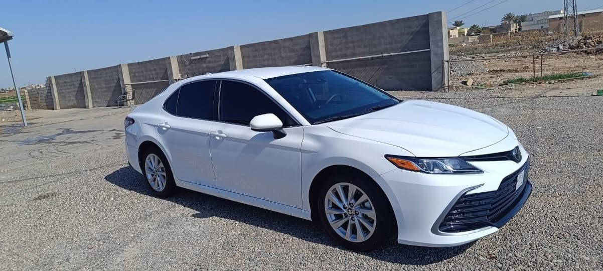 السلام عليكم 
للبيع 
كامري موديل 2024 مواصفات LE ترقم شهداء كركوك تستلمها مرقمه جاهزه 
دخول جديد 
ماشيه 21 الف ميل 
بيها قطعتين بونيد وچاملق 
صور الضرر مرفق بالمنشور 
السعر 205 وبيها مجال 
عنوان السياره ناحيه الزاب قريه اصبيح تحتاني 
للاستفسار الاتصال على الرقم التالي 
***********
