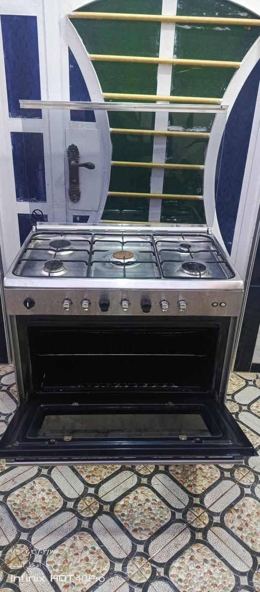 طباخ بومباني (Bompani)، وهي شركة إيطالية كلش نظيف شغال الفرن الفوك وجوه يشتغل سعره مناسب


**إذا كنت صاحب هذا الإعلان وتريد حذفه لأي سبب، رجاءا أرسل رسالة إلى الدعم الفني**