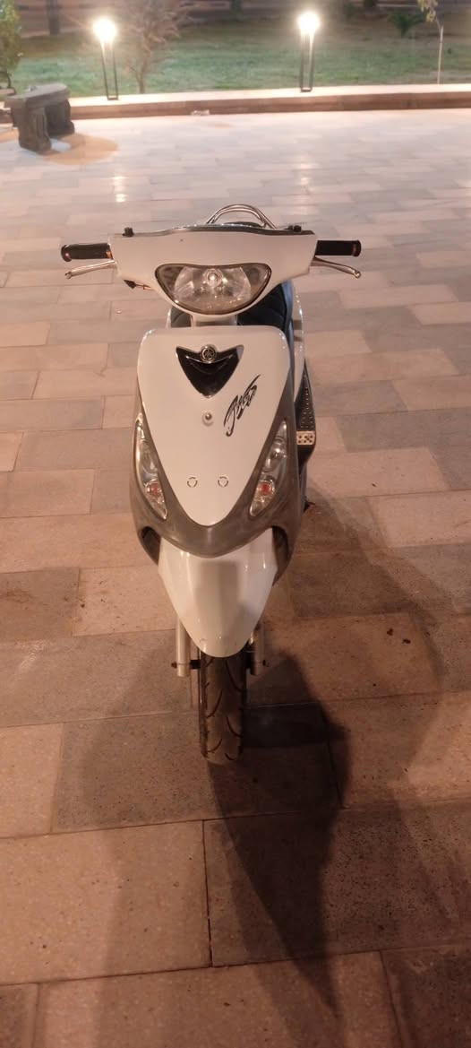 دراجه للبيع ماكس منغولي مكينه ما مفتوحه السعر 850 وبيه مجال قليل


**إذا كنت صاحب هذا الإعلان وتريد حذفه لأي سبب، رجاءا أرسل رسالة إلى الدعم الفني**