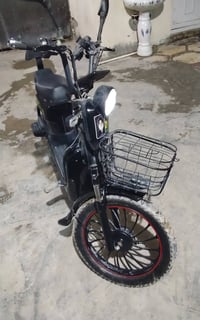 نجف • دراجة كهربائية • خفايف