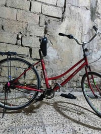 بايسكل للبيع حجم 27بايسكل نضيف نقصه فقط السوبايه طاكه سعره60وبي مجال م...