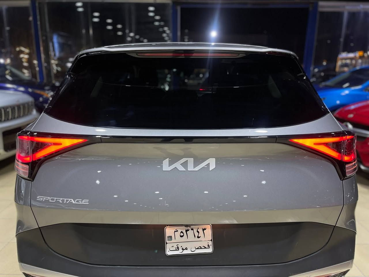 السلام عليكم ورحمة الله
.....#للبيع فقط

بأنسب سعر وحادث خفيف 

 #Kia Sportage Lx 2023 

وارد امريكي الشاصي الكبير 

🔵 الضرر 🔵

صبغ نصف الجاملغ الأيسر مع حافة البنيد وبارد فقط عند قبق البنزين ايرباك الدركة فقط 

جميع الإرباك على وضع الشركة

🔵حالة السيارة 🔵 

السيارة جاهزة من كلشي محرك و كير وتبريد و راديتر كلة على وضع الشركة 

عداد المسافة المقطوعة 26 الف مايل حقيقي 

رقم مؤقت جاهز للترقيم على اي محافظه 

🔵المواصفات🔵

▫️رادار امامي 

▫️مانع اصطدام

▫️حساس خلف

▫️كامرة خلفية 

▫️شاشة تدعم كار بلي 

▫️سايد ابريك بصمة 

▫️ثلاث أنظمة قيادة (سبورت -نورمل -سمارت)

▫️قيادة ذاتية 

▫️نظام منحدرات 

▫️مثبت سرعه

 ▫️تحذير عند الخروج من المسار 

🔵السعر 🔵

  164 $ وبيها مجال للشراي 

🔵العنوان🔵

#النجف الاشرف 

للتواصل: ***********
