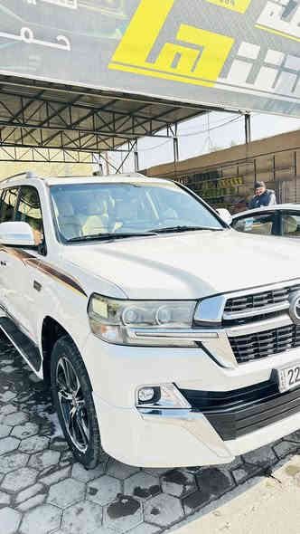 للبيع لاندكروز 2021 GXR شركات 

السياره على وضع لشركة مكفولة من كل النواحي 

المواصفات
 
دبل ماوس
مري شفط
ثلاجة
كشنات كهرباء
حساس ابواب 
فتحه سقف
حساسات امامي خلفي
وضعيات القياده عادي والاقتصادي والاسبورت 
تبريد 3قطع

السياره ماشيه 82 الف حقيقي 

مكانهة نجف  

السعر 560وبيها مجال

***********
