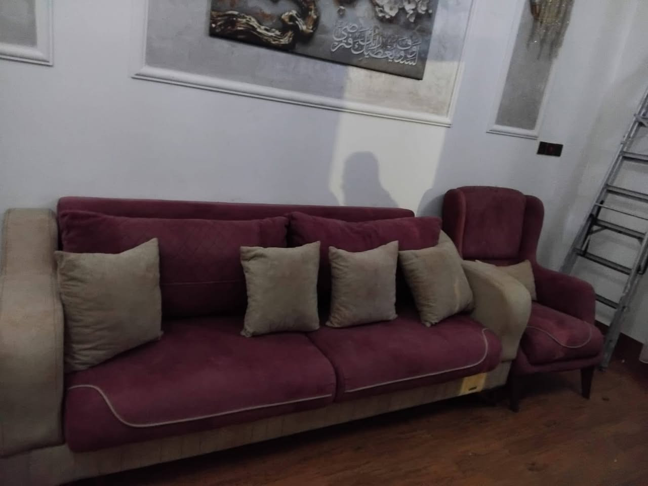 السلام عليكم 
تخم تركي مودرن ١٠ مقاعد نظيف مابي ضرر سعر ٢٧٥ مكان بعقوبه شارع تحرير بهرز مجاور قاعات بيانو مقابيل مستشفى الحياه استفسار ***********
