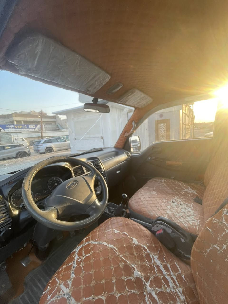 السلام عليكم 
كيا نثيـة
موديل 2007
مكينة 2700
رقم بغداد انكليزي تحويل ثاني يوم 
مكفولة مكينة كير حدادية اكسل شواصي 
سيارة جاهزة بدون اي نقص  
السعر 87وبيها مجال للطيبين 
للاستفسار ***********
مكاني بغداد
