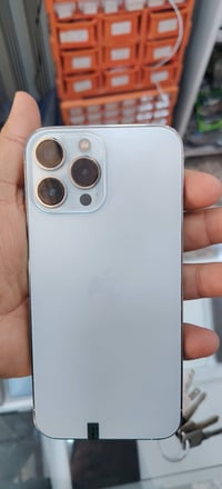 ايفون 13 برو ماكس امريكي بطارية 85 مكفول من كلشي للتواصل 07808137460