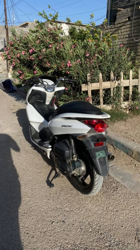 pcx جيل اول ياباني
كفالة عامة اوراق موجودة 
السعر اتصل وتدلل ***********
