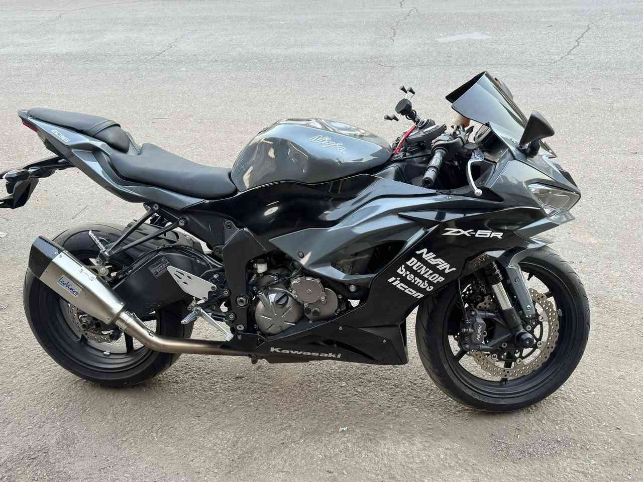 كاوسكي 2019 الدراجه بل جيس بعدهي بلادي مانقصه شي  بيع فقط مكاني بغداد اليرموك. السعر (58 )وبيها مجال  رقم صاحب الدراجه *********** فقط مكاتبه بدون رقم
