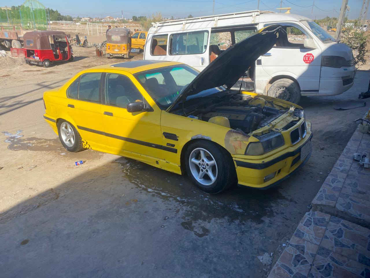 سلام عليكم e36مكينه مسكر فانوص كير عادي جاترك تخم تاير جديد حداديه جديده كهربائيات كلها شغاله تبريد شغال موديل 91حجم 323مكينه 525سياره مال جناي سياره نقص تنته عاطله فقط بيع أو مراوس شعندك نزل مكاني أبو غريب قرب مطار بغداد ***********بي واتساب *********** بغداد, العراق
