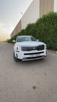 2020   سيارة نظيفة جداً بحالة الوكالة اخت الزيرو المواصفات: • محرك 380...