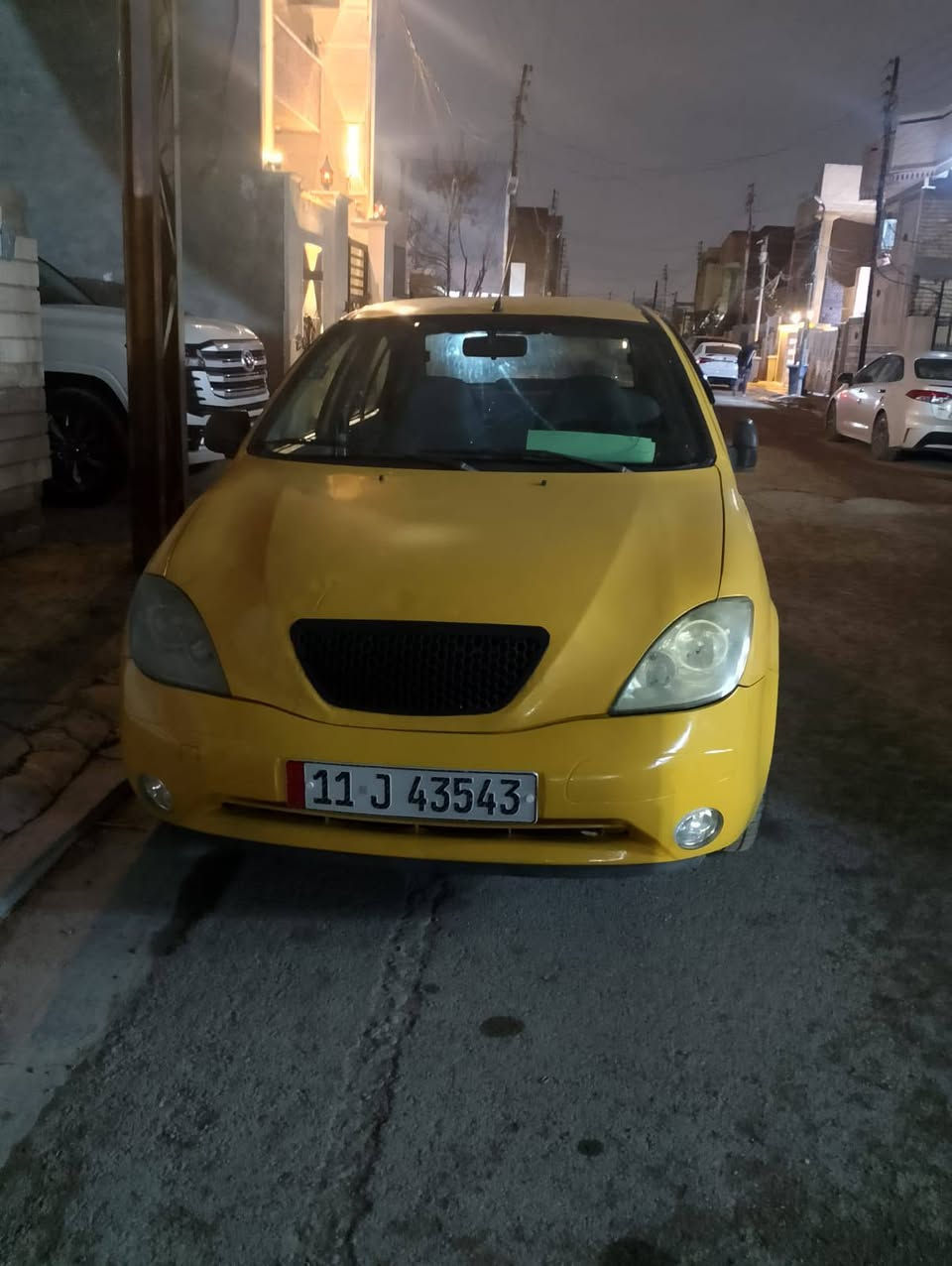 يا الله السلام وعليكم طيبة البيع موديل 2015   رقم بغداد باسمي السيارة جديدة ( شواصي كفالة ) تجي تكلب وتقتنع وبخدمتكك
( كير….. مكينة ،،،،، تبريد ثلج ،،،،… حدادية امامية وخلفية ،،،،، كهربائيات ) كلة جديد    ماناقصها برغي غرفتها جديدة  السنويةجديدة  مصفرة هيئة وغرامات  السعر 36 بيهه مجال   العنوان بغداد سلمان باك رقم الهاتف ***********
