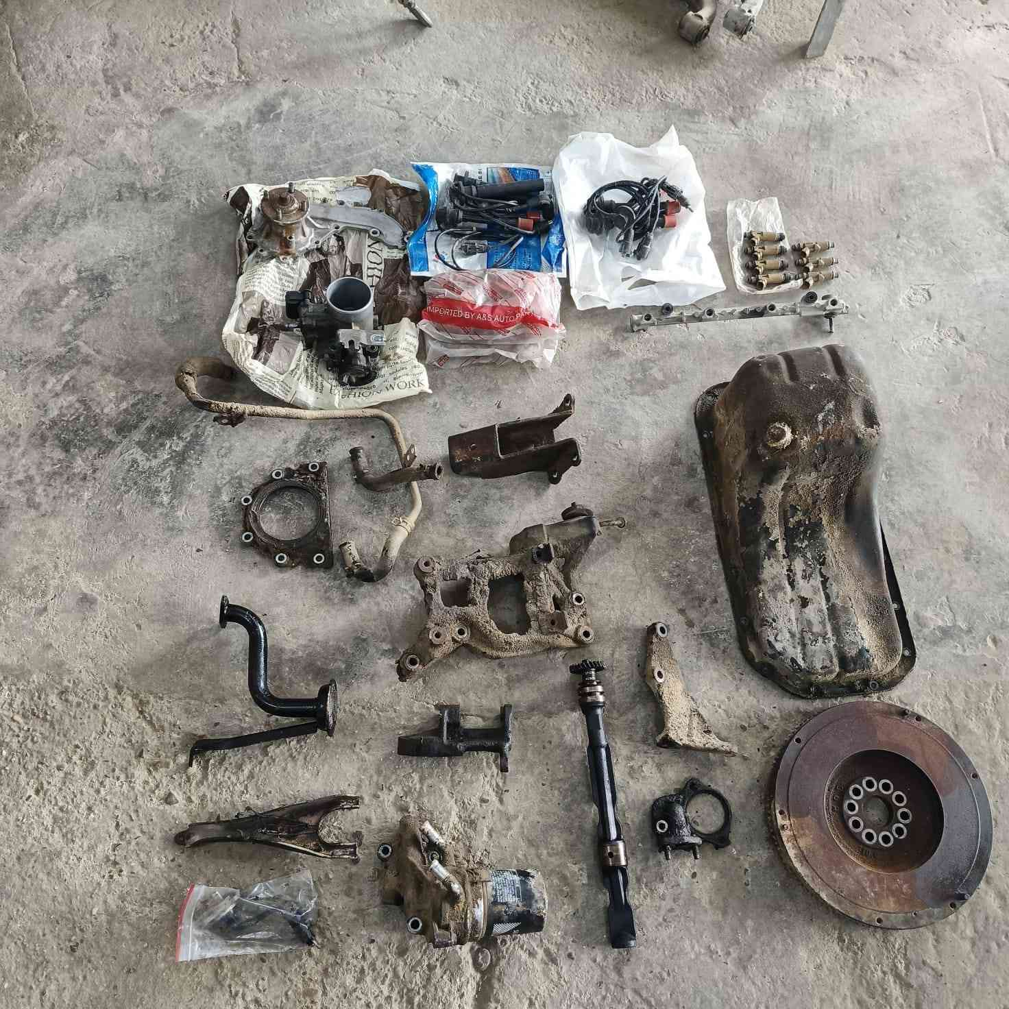 سلام عليكم غراض لبيع كلشي بسعره 
غراض مكينه جمره كوستر كله اصلي الستفسار رقم
***********
***********
