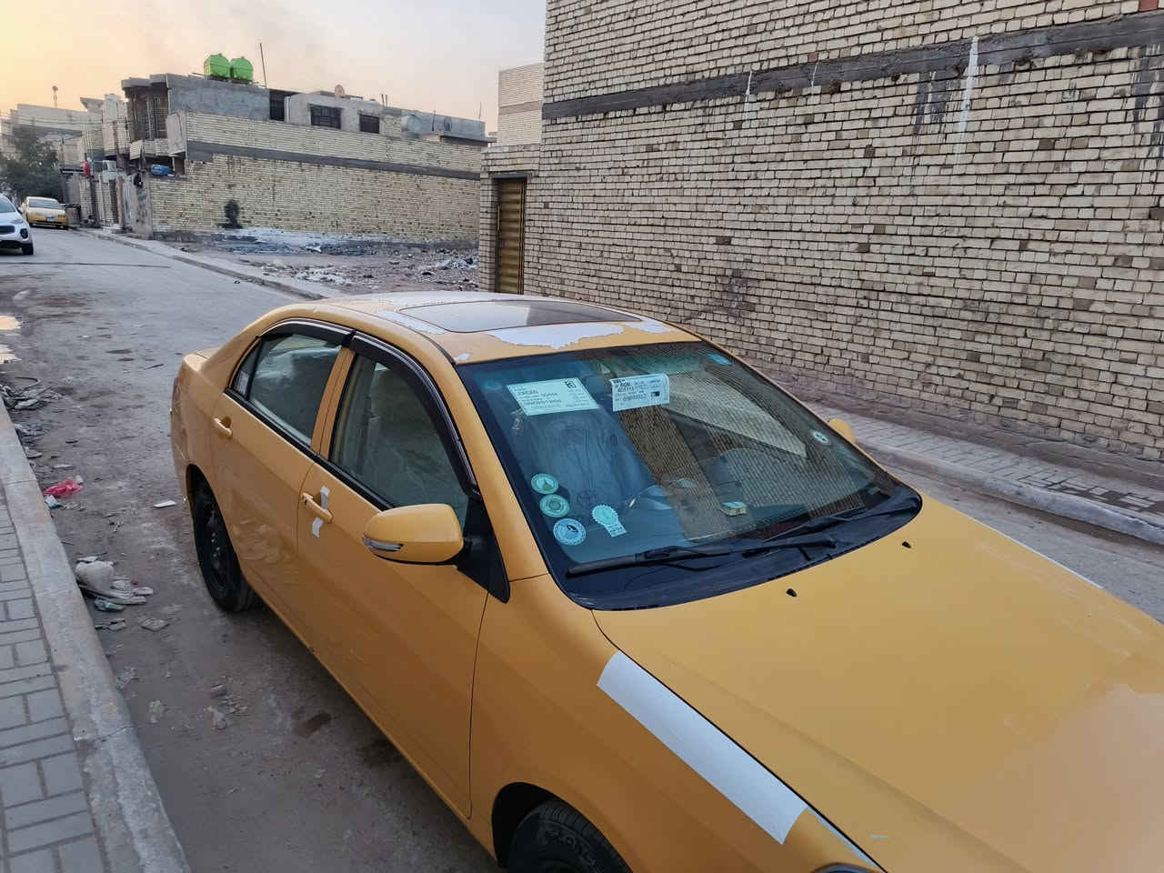 السلام عليكم موديل 2013مكينه هوندا ياباني كلج جديد كير عادي سدر امامي خلفي كهربائيات فول لايت زنون غرفة جديدة مكفولة من الضربه والتبديل صبغ اشوية بلبنيد فقط كفاله عامه السعر 62بغداد العبيدي الرئاسة ***********
