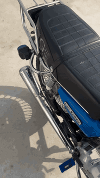 عندي ماظور إيراني لبيع موديل 2023محرك١٥٠كبس ما مفتوح 4كير منفيس اصلي كهربيات كلو شغال ابشرط ماطور حيل نظيف كزوز جبير سعر 525 بي مجال قليل رقم ***********
