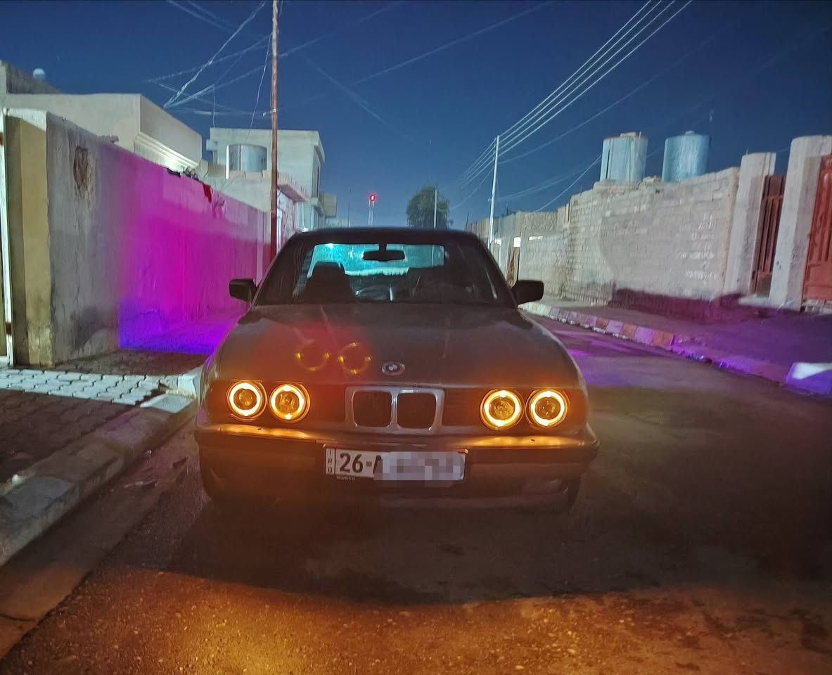 للبيع المستعجل BMW 525 
رقم صلاح الدين دولي الئ ٢٠٣١ محرك دبل فانوس كبس شرط صاروخ كير عادي طياره اكسل فولللل السياره شرط بدون خياس كشنات جلد اصل كهربائبات فولللل لايت زنون مخيف منضومه صوت فول ويل كروم اصل خليه ألماني تايرات راقي صالنصه سبورت رياضي  هورن يوكن شرط التحويل الوكاله مكان السياره بيجي منضومه اناره خلفيه ليزريه السياره جاهزهفول الحمد لله أسعى كاش مناسبوالسعر المطلوب 45 للتواصل ع الرقم ***********
