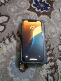 ايفون 12برو ماكس نضافه فول كرتون وياه بطاريه 96بلاديه الذكره 256 فقط ب...