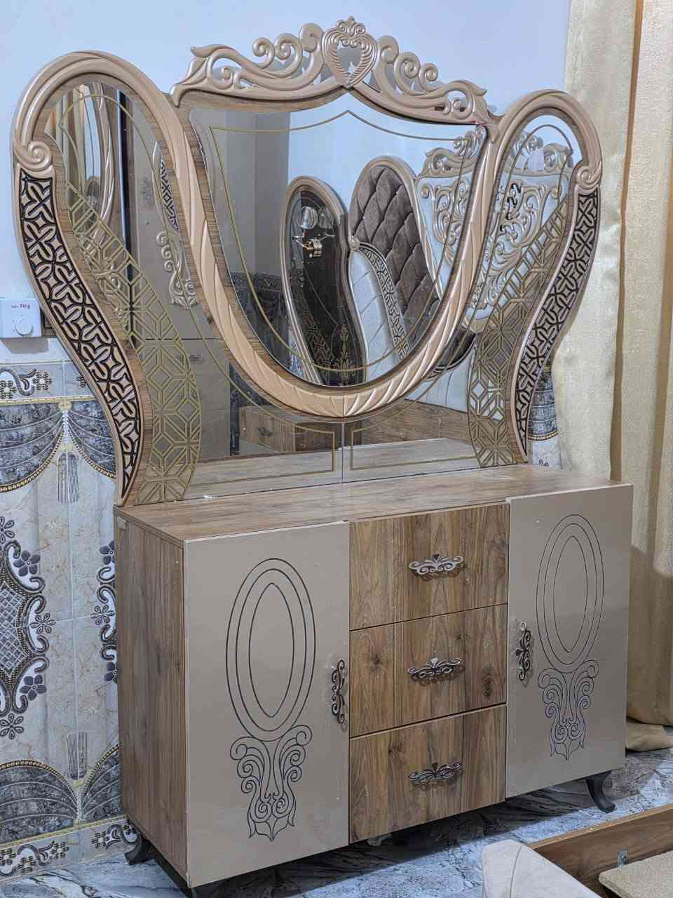 السعر 750التصال ***********
