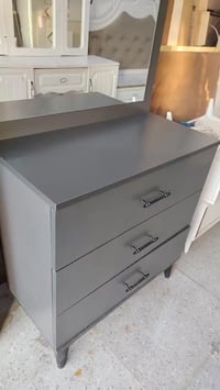 غرف شبابيه بيع اومراوس الشراي يتفضل خاص 07709660487