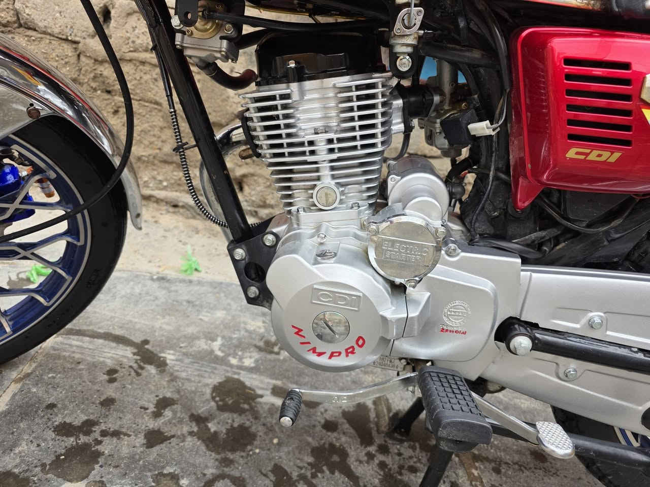 دراجه سيفان موديل 2024دراجه كلش نضيفه وما ناقصه اي شي مكينه ما فتوح بيه برغي
الدراجه اوراق كامله وداخله مرور
السعر 1400
الرقم ***********
