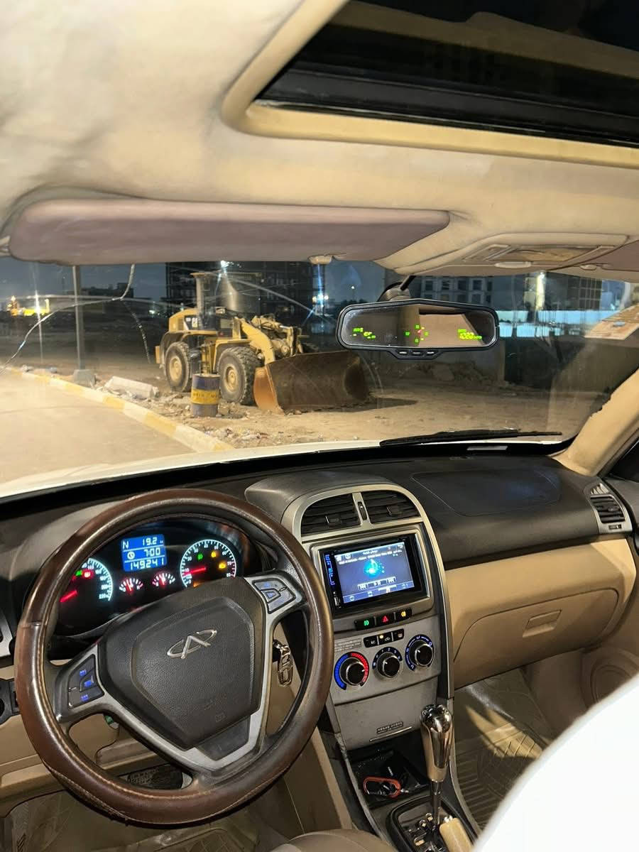 السلام عليكم تيكو موديل ٢٠١٣ للبيع من الأخير السياره هستوها صاعده هزه يعني مابيها ولا نقص جاهزه حته من البرغي بيها بس بارد بل باب مال السايق شبر #السعر ٦٨ وبيها مجال مكان السياره الديوانيه مركز المدينه ***********
