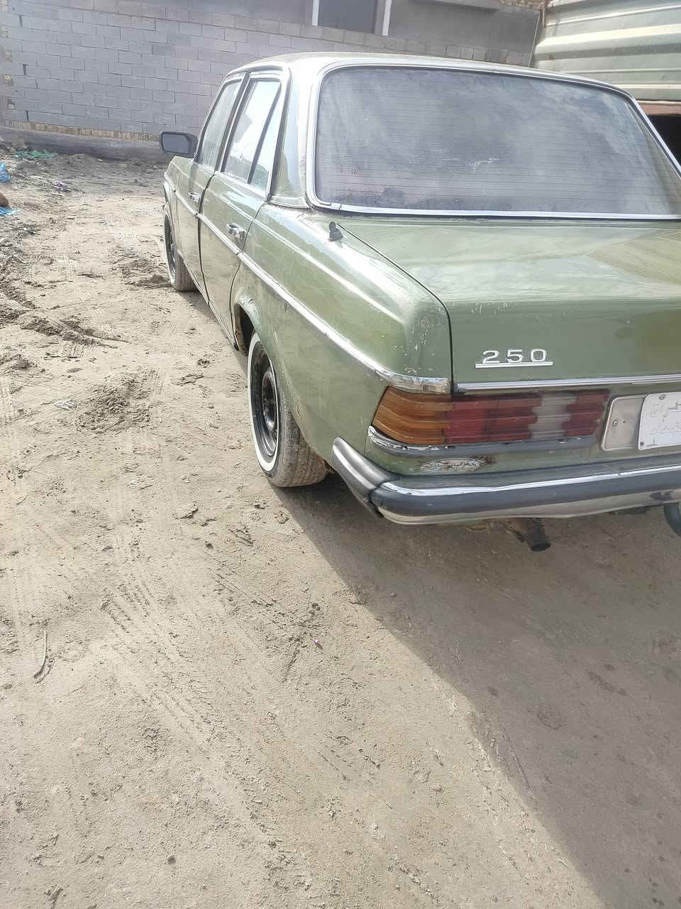 مارسدس ابو الجحيل للبيع للاستفسار الاتصال بلرقم ***********
