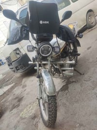 دراجة 4 كير ايراني سونك مجفتة تجفيت مضبوط اول هندر تشتغل كهربائيلت كله...