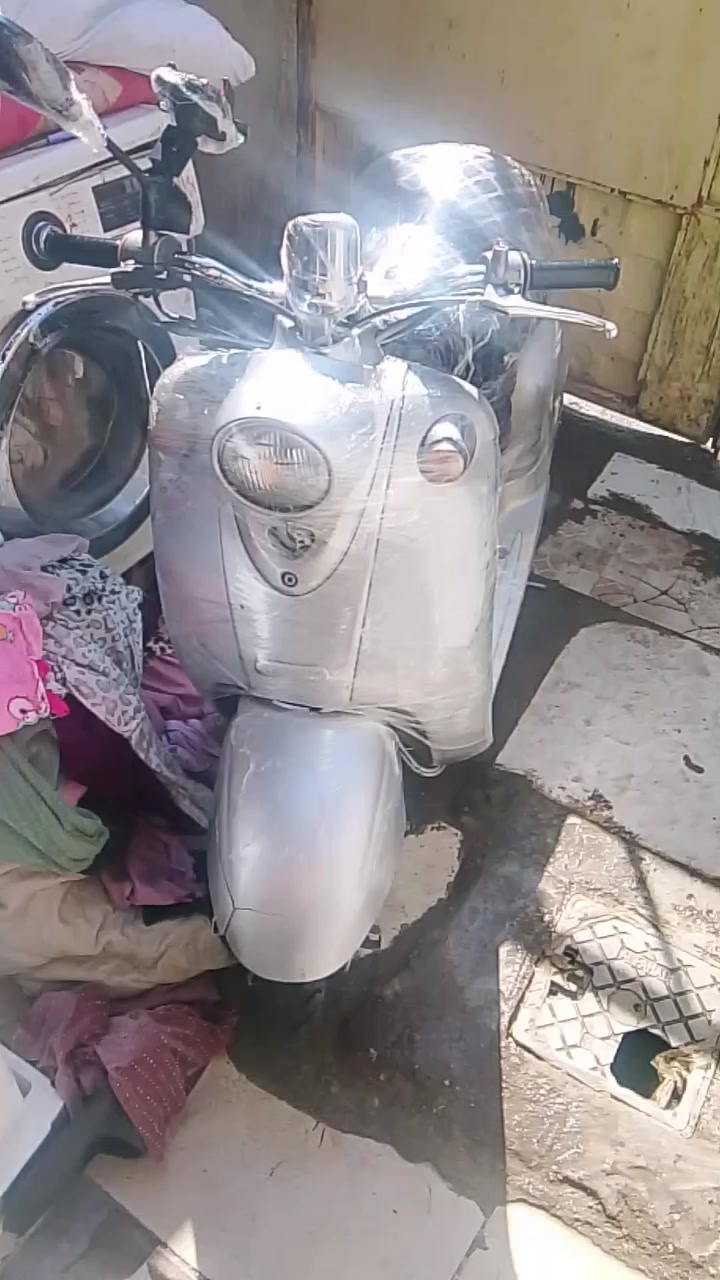 السلام عليكم الجهاز المعقول البيع والسعر ماله 250 وبي مجال شيء قليل واللي يحب يراسل لي خاص وهذا 0775255094 هذا رقمي


**إذا كنت صاحب هذا الإعلان وتريد حذفه لأي سبب، رجاءا أرسل رسالة إلى الدعم الفني**