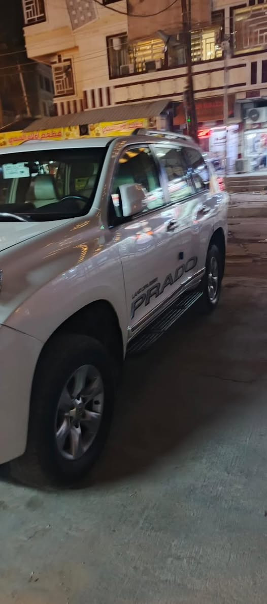 السلام عليكم برادو مديل 2012 رقم بغداد فول مواصفات بيها شخط بلباب مكانها بغداد الجديدة لسعر 275 مبايل *********** ممتواجد عل فيس
