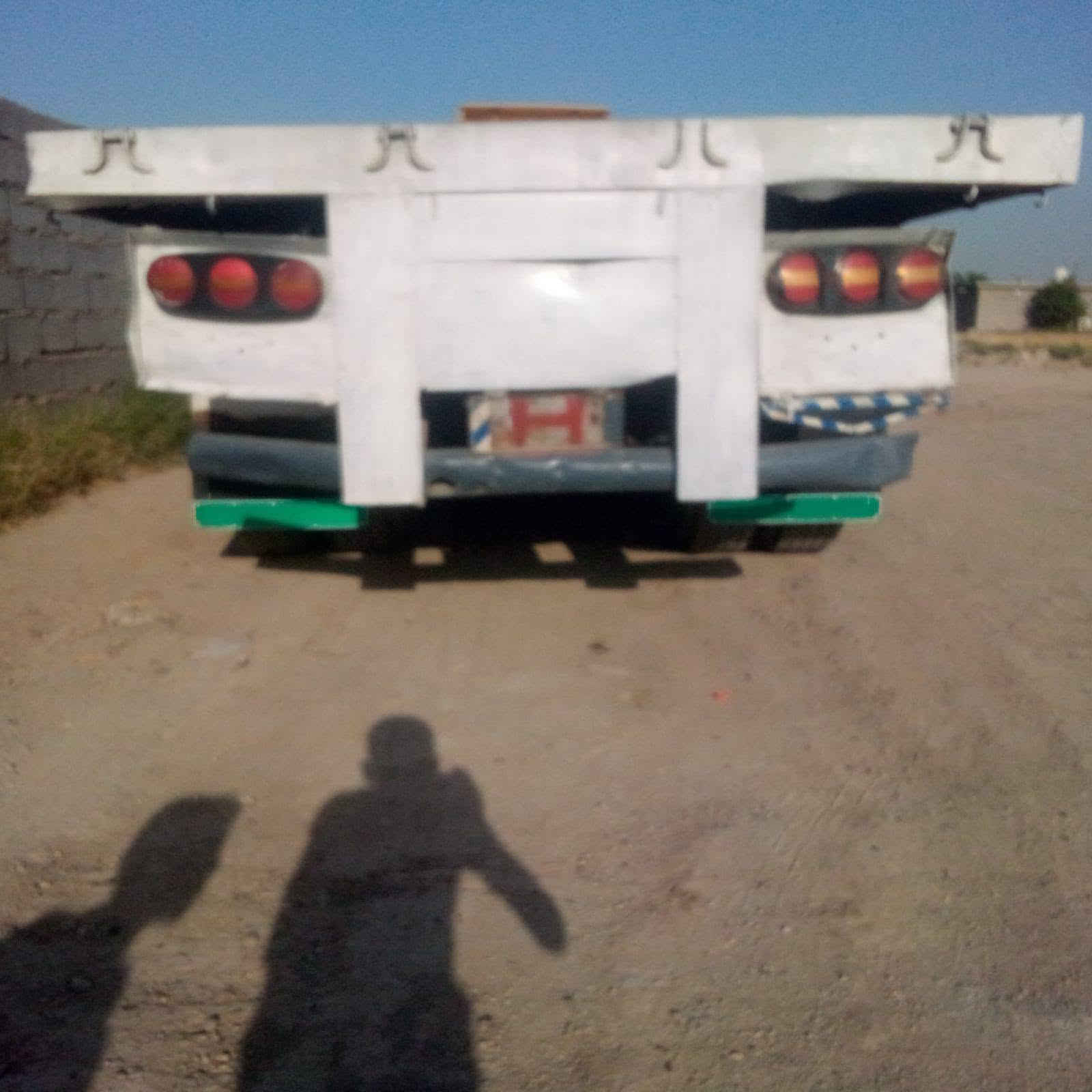 عربانه للبيع حداديه 3محاور صيني2اربع طعش واحد تلطعش جديد
تخم تاير شريط صيني حداي شاصي 16ثنعش ونص 
***********
