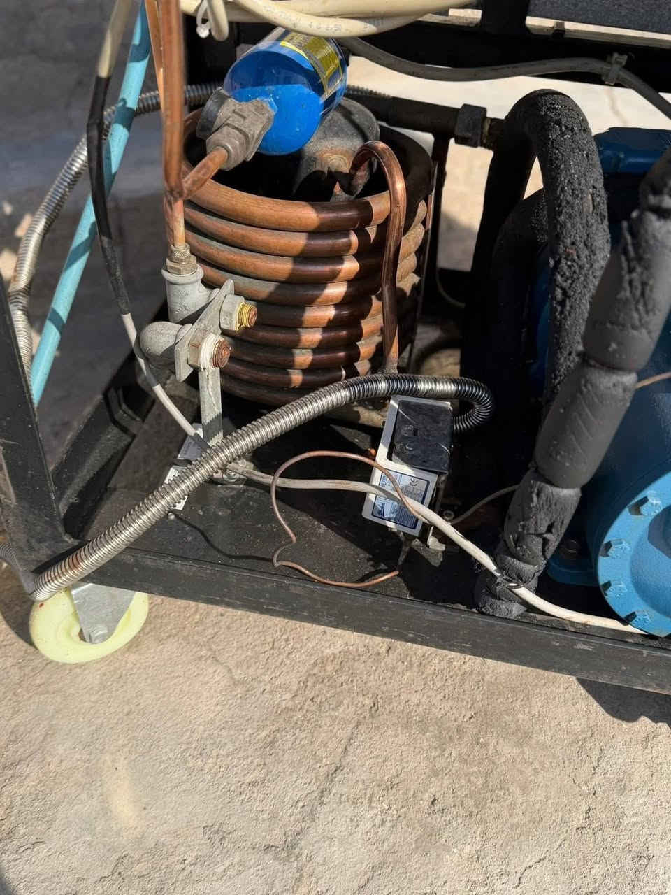 انتاجيه Dsتكنوجيل  ايطالي
10لتر 

مستخدمه نضيفه 

تبريد ماء 

3فيز 

جاهزه انتاج فول 

السعر والتفاصيل مراسلة الصفحه 

أو الاتصال ع الرقم ***********

العنوان البصره
