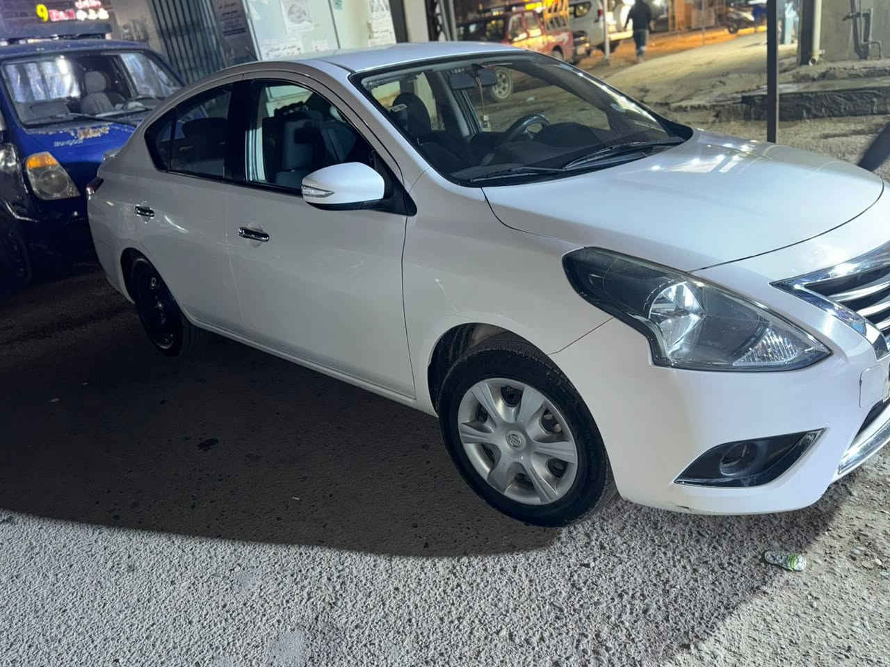 صني نيسان موديل 23 مصري
ماشية 60الف 
رقم اربيل 
مكفولة عده ظربة كلش خفيفه بالدعامية الخلفية موضحه بالصور 
مكانها بغداد الشعب 
السعر 120 وبيها مجال بسيط رقم تلفون ***********
 غير متواجد ع الفيس مكلف بنشر
