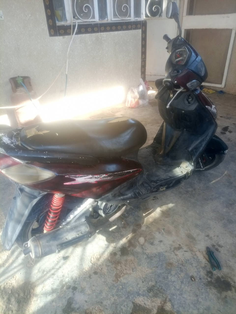 للبيع دراجه 280
***********
