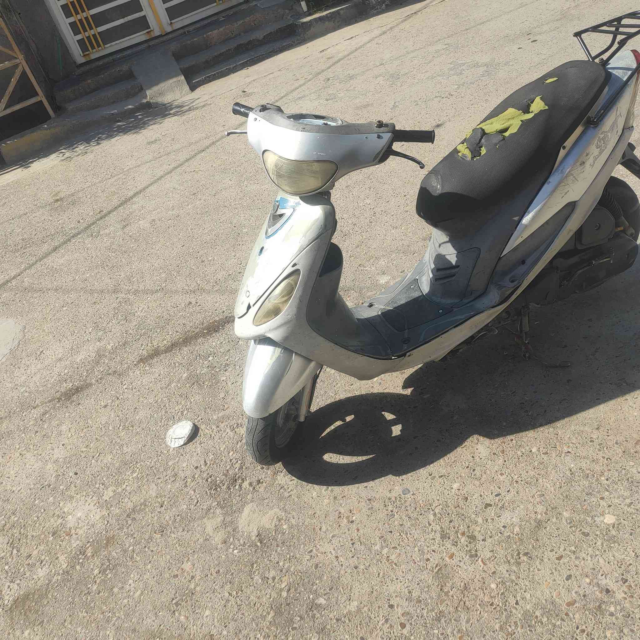 سلام عليكم دراجه ماكس بيهه دخان وبيهه نواقص خفيفه شراي يتصل *********** وتساب
