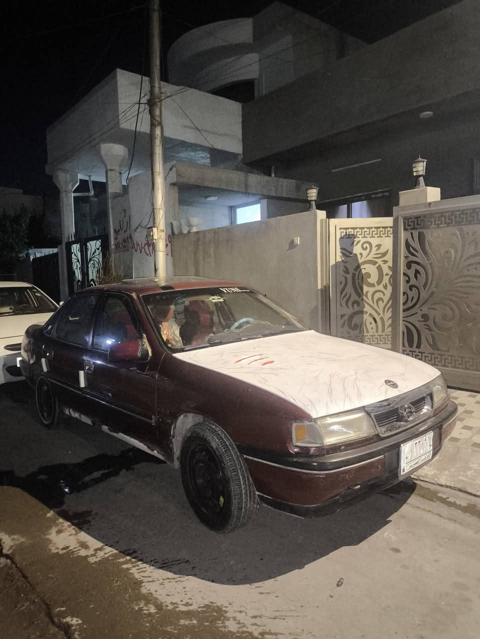 اوبل فكترة 1992
گیر اوتوماتیک
محرك 20
سنوية 2027مشروع وطني
مبدل بەدەن
السعر 36بي مجال  سیارە کلش نضیف ***********
