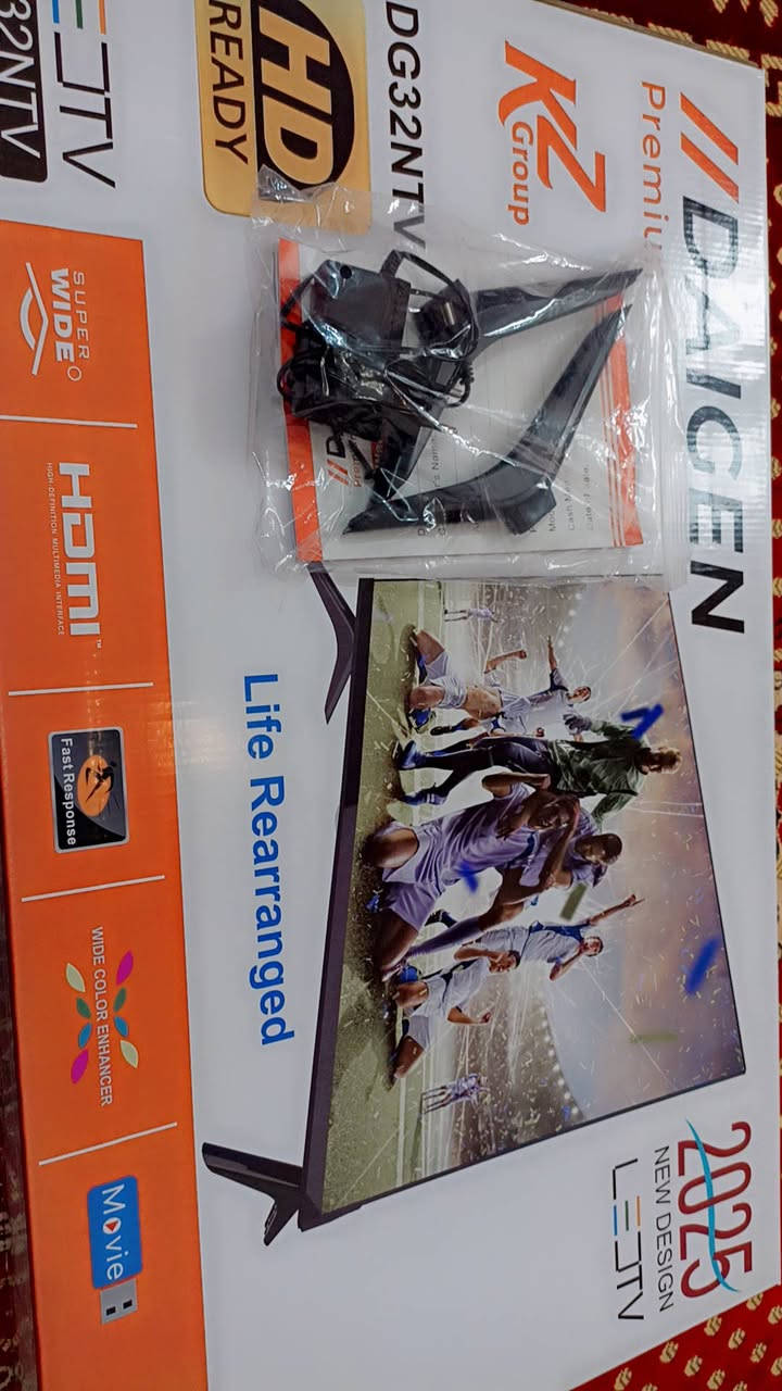 سلام عليكم
(السعر 130)وبيها مجال شي بسيط 
شاشه تلفزيون بل كارتون جديده بعدهي ما مفتوحه شرط على ضمان المده سنه فول مواصفات ويها هديه. جهاز تحكم  ضمن السعر  يدعم كل شي مكاني نجف الاشرف رقمي ***********
