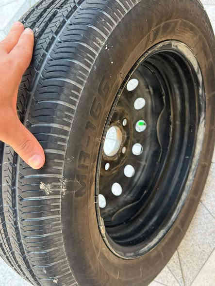 سلام عليكم ويل حجم 15 هوه وتايره صارله شهر من شديته جديد شرط بمعنى الكلمه السعر 250 مكاني نجف كوفه بس اليدور جديد ينتقل الاستفسار عل رقم *********** مكاني نجف
