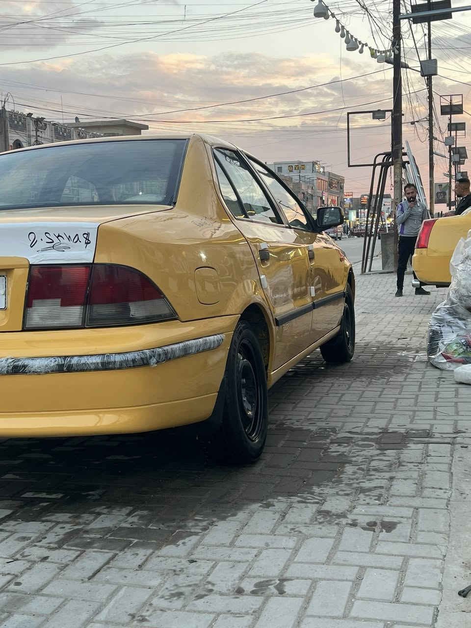 السلام وعليكم سمند 2011 مكفوله السياره كير ومحرك وحدانيه كله كفاله السياره مدوشمه عام تخم تاير مصفره هيه وغرامات تحويل مباشر تبريد ثلج كلهه ع بلاد السياره خير من الله السعر 36 مكاني بغداد البياع حي المواصلات الرقم ***********
