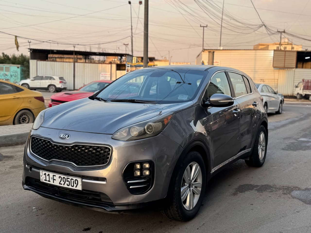 ***********  جديده  وحلوه 
سبورتج ٢٠١٩ امريكي
ببها صبغ ٥ قطع 
شاصي ولغد مكفول
محرك ٢٤٠٠  جي دي اي 
كير محرك  خير من الله 
صدرامامي خلفي  خير من الله
فول تحكمات ستيرن 
تخم  تاير وباتري  جدد
شاشه  وكامره  وحساسات 
تبريد ثلج 
ماشيه  تقريبا  ١٥٠ الف ميل 
رادارات جانبيه 
انظمة قياده 
تحويل ثاني يوم رقم جديد 
مكاني اعظميه 
سعرها ١٢٧ ورقه  
اتصال فقط  مكلف بلنشر 
*********** بغداد, العراق
