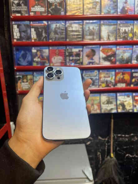 13برو ماكس جهاز بلادي ما مبدل بي شي نضافه10000
ذاكره256
بطاريه79
فيس إيدي اتصال كله فول 
فقط كأمره0.5 متوقفه     الباقي زلال 
بيع او مراوس سعر الجهاز 525 مكان رمادي شارع السينما 
***********
