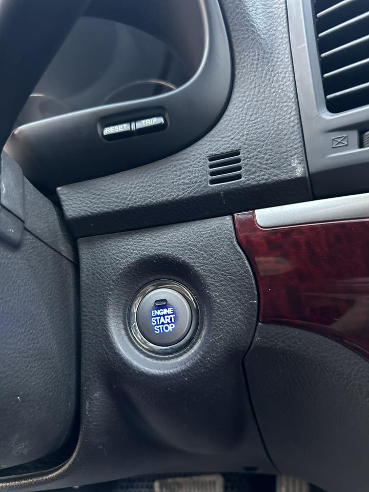 سنتافي 2011 ادوات ادوات كصه كاز السياره فول مواصفات 
7راكب تحكم استيرن جهتين بصمه تشغيل بصمه بيبان 3بصمات
نظام اسكورت قفل سرعه ثلاجه بالفرس تبريد خلفي امامي
نظام ايكو اقتصادي دواخل جلد مري شفط مرقم انكليزي شمالي
السعر67ورقه وبيها مجال كلش بصيط حق الجيه 
مكان السياره ميسان لاستفسار الاتصال *********** علمن السياره احله من الصور ودخول جديد
