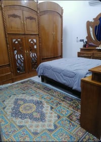 غرفه اخشاب • ميز تواليت • نظيفة