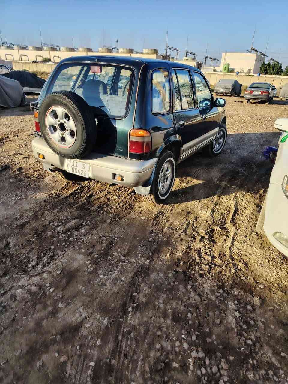 سبورتج موديل ٩٤ نضيفه كير عادي ومحرك محور ونجي كربلائي لسياره خير من الله بنيد بي تصليحات مشتغلهن عوزه فقط صبغ السعر ٣٥ وبيه مجال المكان واسط الزبيديه الرقم ***********
