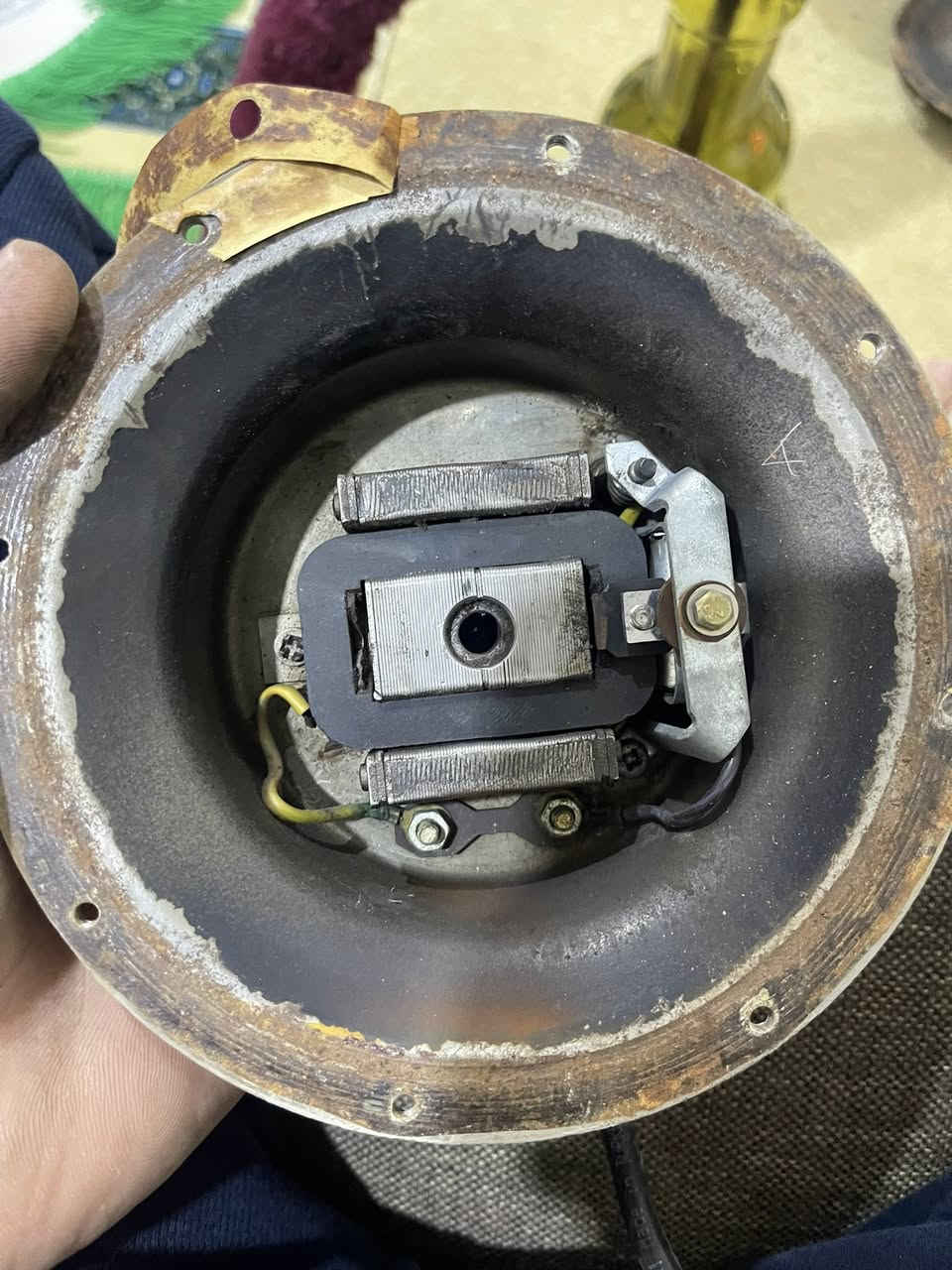 السلام عليكم جنح الماني للبيع 300 قفل مكاني بغداد دورة ***********
