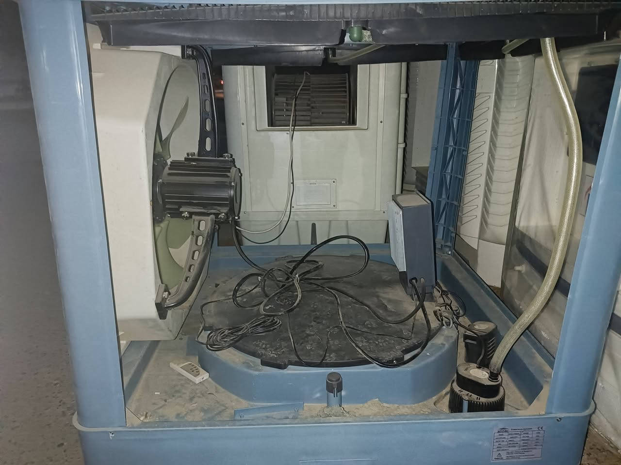 6.5لۆک بەکارنەهاتو بەنرخی دەستی دوو بۆماڵێ 200مەتر ئەبێت لەبازاڕ 500هەزارە ئەیفرۆشمەوەبە380هەزار لەسموود ***********
