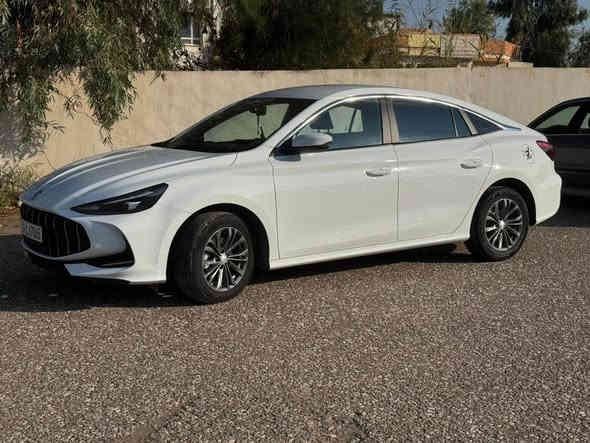 MG gt 2025 توماتيك
سياره بي سوبغ بي شوخت نوييه
غرامه ي له سه ره له سعري ديته خوار
سعر. (( ١١٤ )) و مجال
رقم تلفون (( ***********)) اكر
